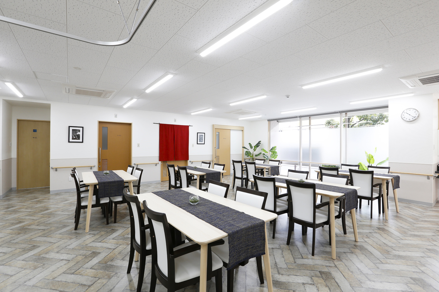 障がいデイサービスなでしこデイズ-居間